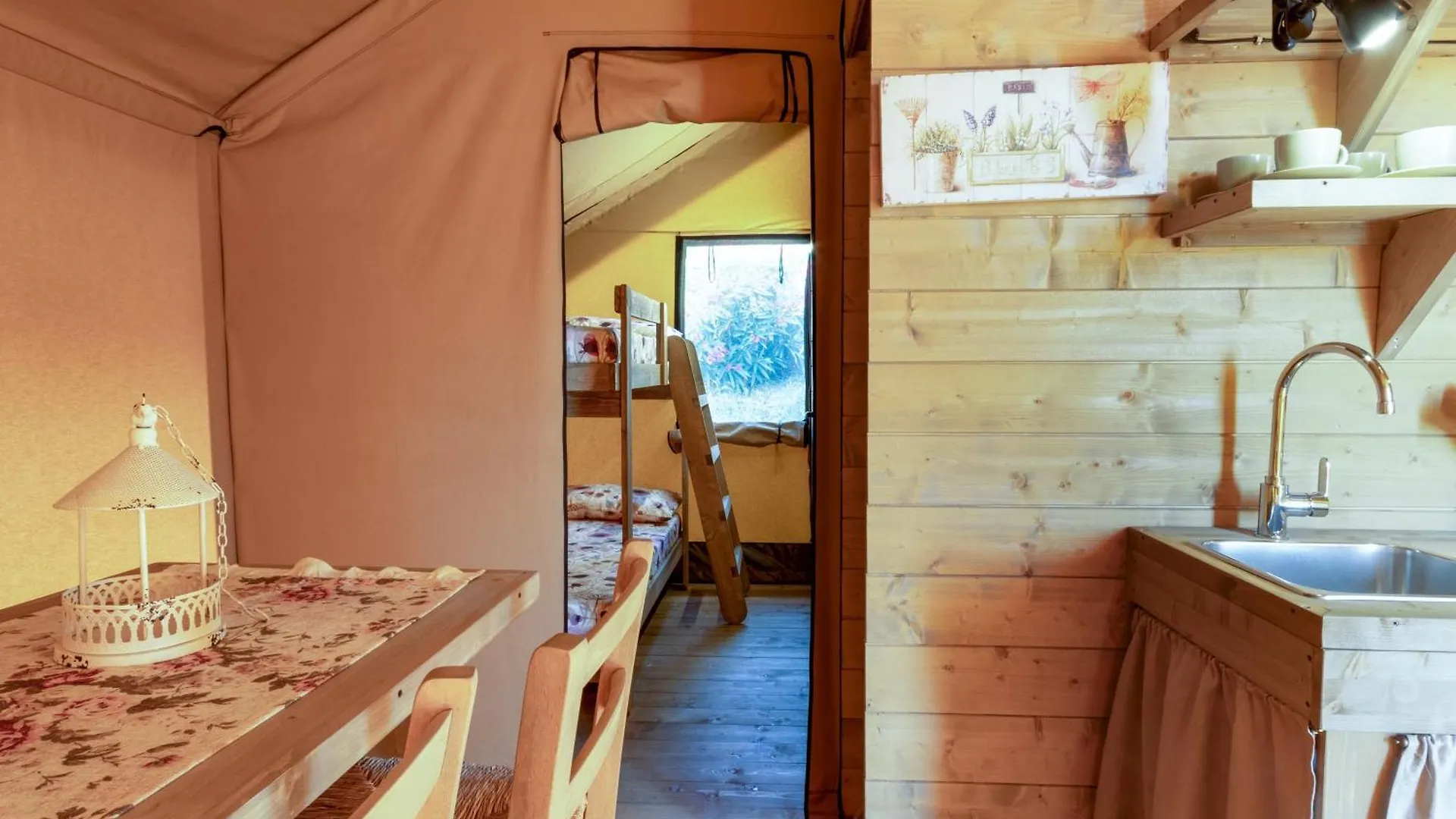Luxury tent Glamping Debbiare Hotel Riparbella Italy
