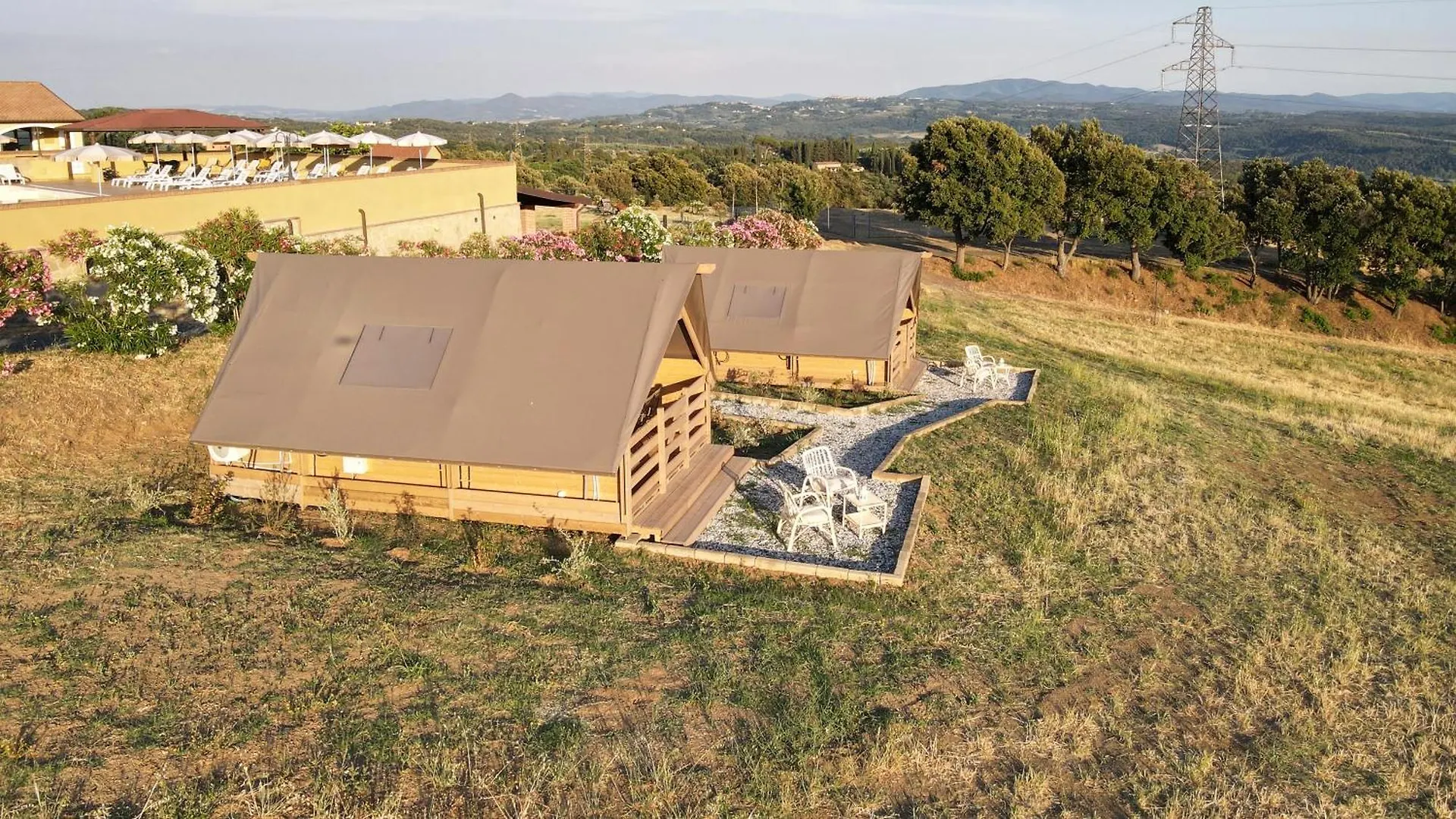 Glamping Debbiare Hotel Riparbella